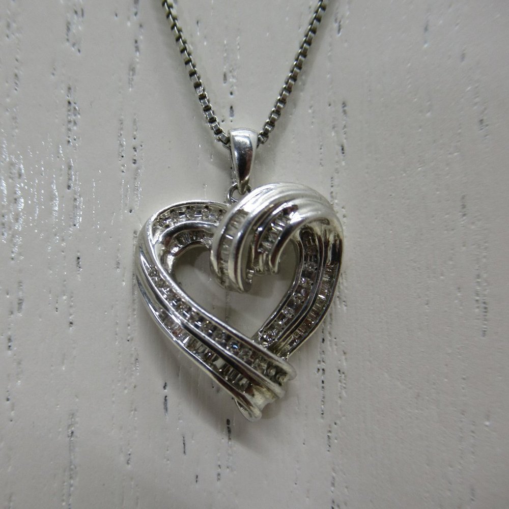 925 Jane Seymour Baguette Diamonds Pendant